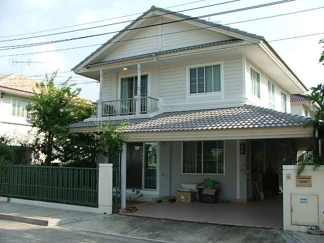 บ้านสวยๆๆ ชอบแบบไหน อิอิ เข้ามาเลย : 