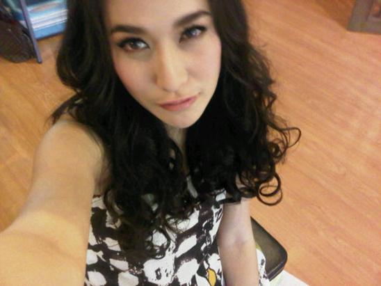 Pic.พลอย เฌอมาลย์ @ twitter :