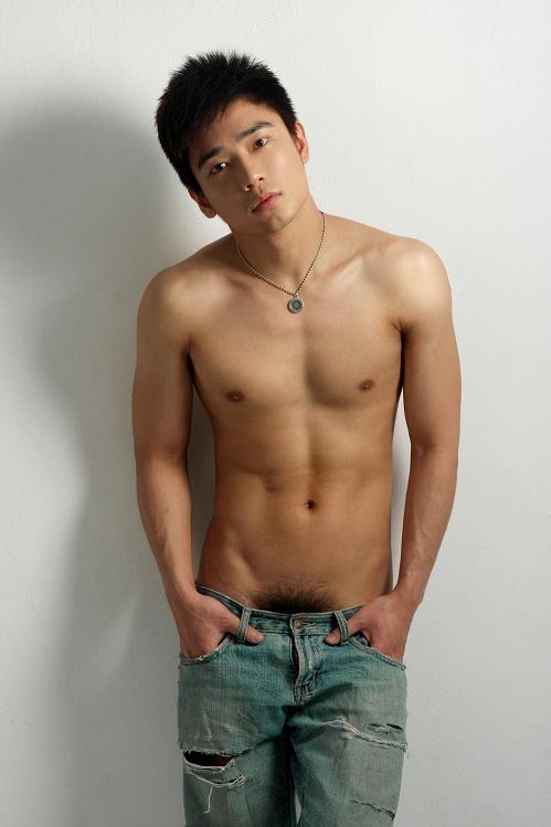 เด็กจีน นี่มันหล่อเพียบบ :