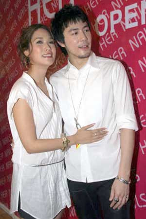 รวมรูปโดมพลอยทั้งอดีตและปัจจุบันมากมาย :