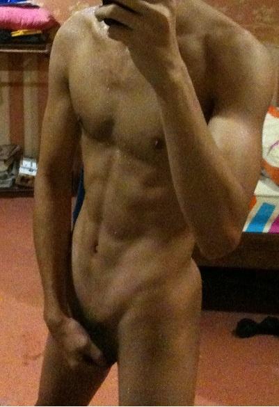 กล้าโชว์ก็กล้าดู เนอะ : 