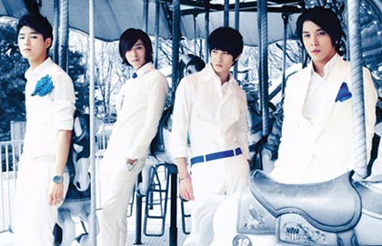 เด็ก ติ่ง  กรี๊ดกร๊าด CNBLUE โผล่ในหนังสือเรียน ม.6 : 