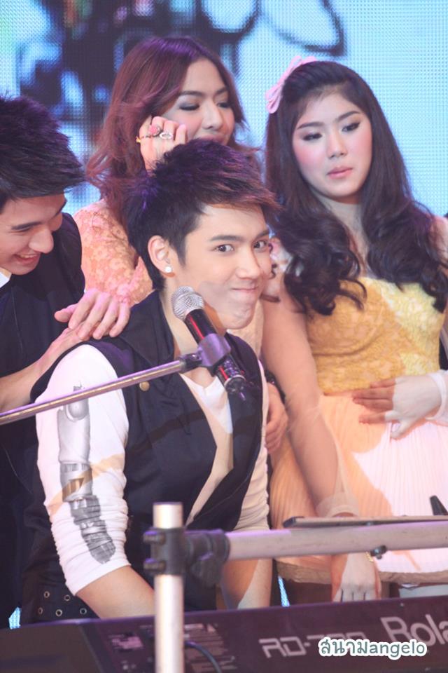 น้องแกงส้ม   หนุ่มน่ารัก@star stage : 