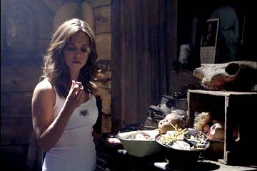 แนะนำ หนังโปรด Wrong Turn  หวีดเขมือบคน : 