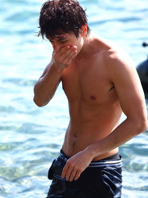 Lee Dong Wook :
