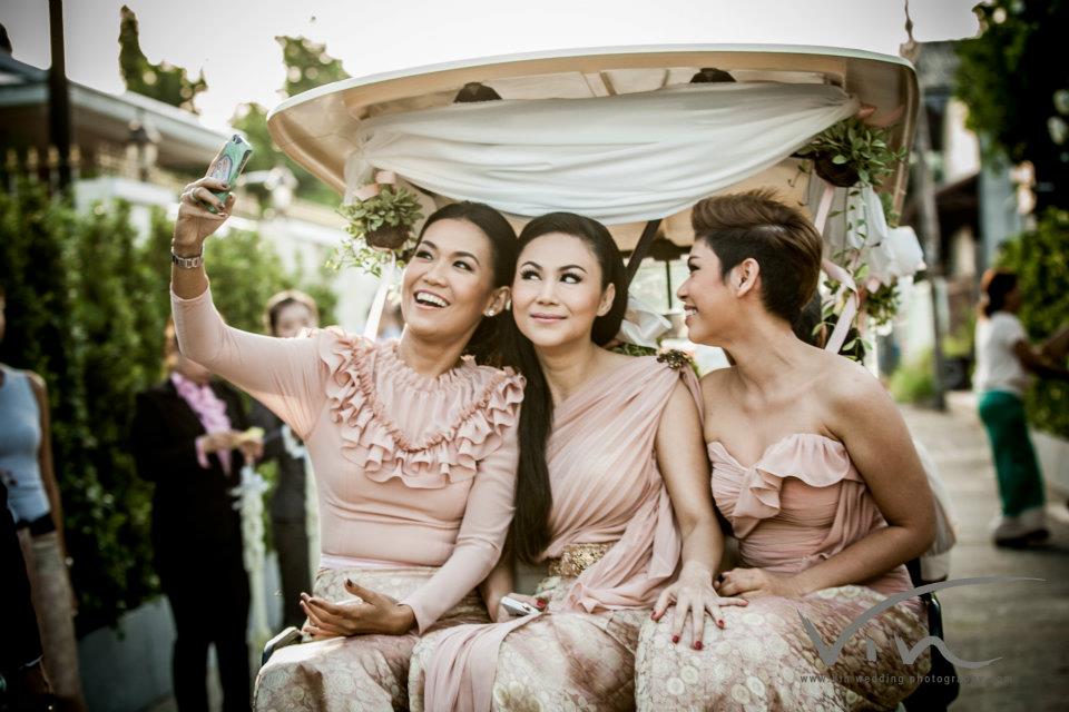 ชมภาพ ความประทับใจอีกครั้งกับ งานแต่ง คุณจ๋า ยศสิณี & คุณเปิ้ล ฉบับเต็ม :