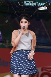 แฟชั่นการแต่งตัวน่ารักๆ ของ สมาย เดอะสตาร์ 8 : 