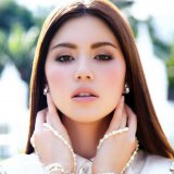 MAI ! (DAVIKAH HOORNE)