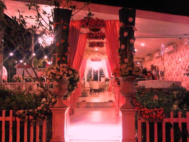 บ้านต้นเค้ก บางแสน บนถนนเลี่ยงเมืองบางแสน : 
