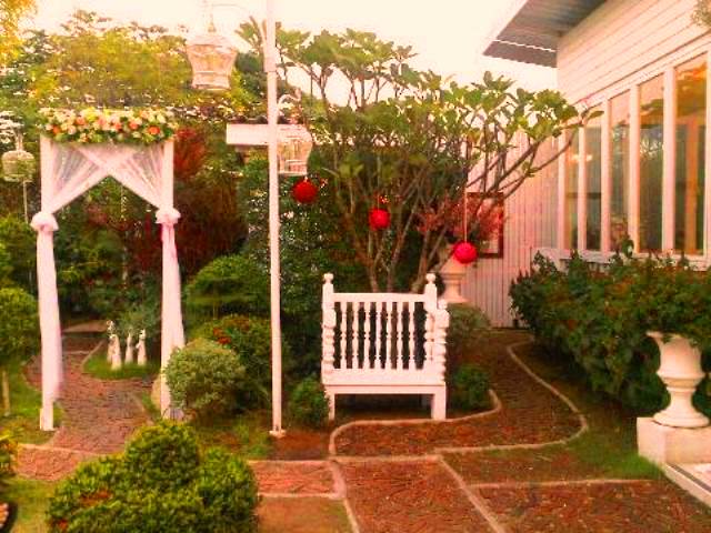 บ้านต้นเค้ก บางแสน บนถนนเลี่ยงเมืองบางแสน : 